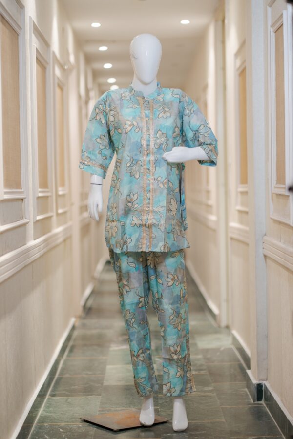 Printed Chinese Collar Co-ord Set with Lace & Foil Work – Stylish Ethnic Wear